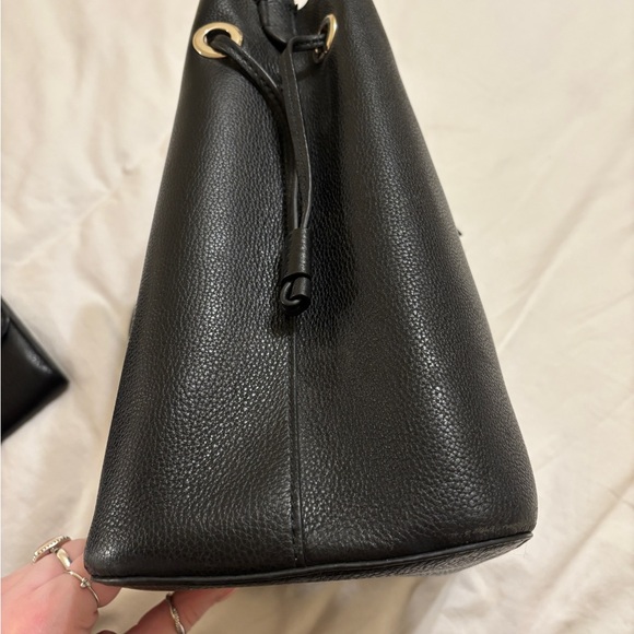 Kate Spade Bucket bag and matching wallet - Picture 8 of 13